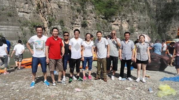 ga黄金甲北京建科举办六、七月员工生日月活动