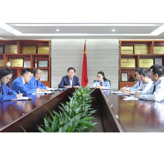 深圳市南山区税务局党委委员、总会计师熊艳一行莅临ga黄金甲集团座谈交流